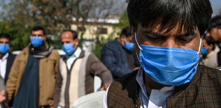 Coronavirus cases rise to 7,993 in Pakistan, 159 dead