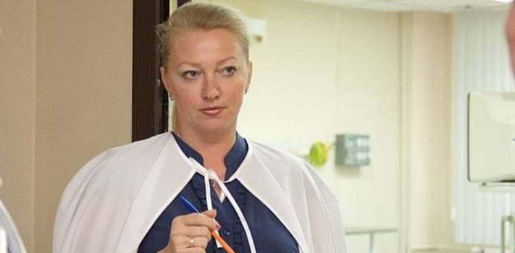 Female doctor complaining PPE shortage falls out of hospital window
