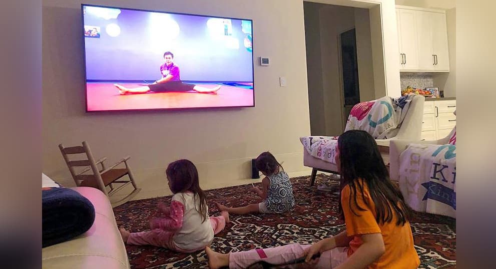 US kids stuck at home embrace online exercise classes