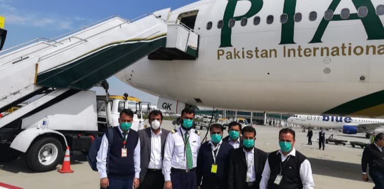 PIA airplane brings back medical supplies to Pakistan from China