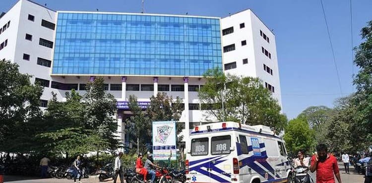Coronavirus patient in India jumps to death from hospital building