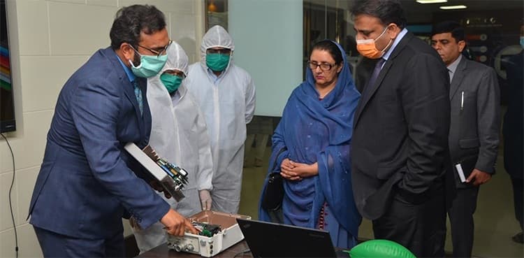 109 ventilators provided to hospitals during 18 days, ministers briefed