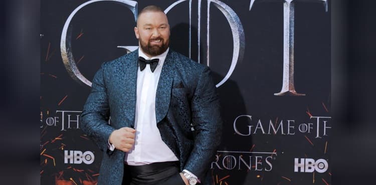 Weightlifting: 'The Mountain' Bjornsson deadlifts 501 kg to set world record