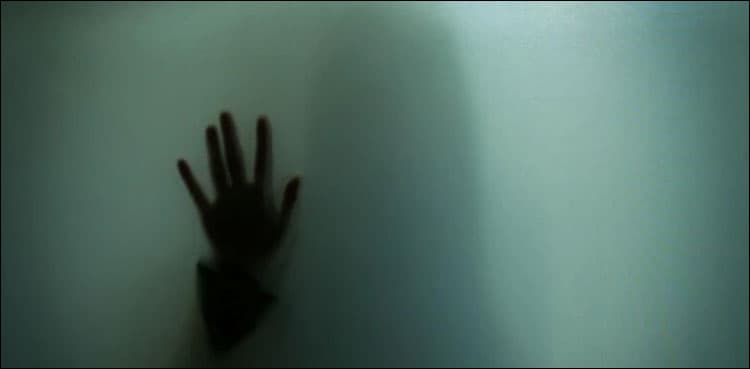 Woman raped in front of daughters during robbery in Faisalabad