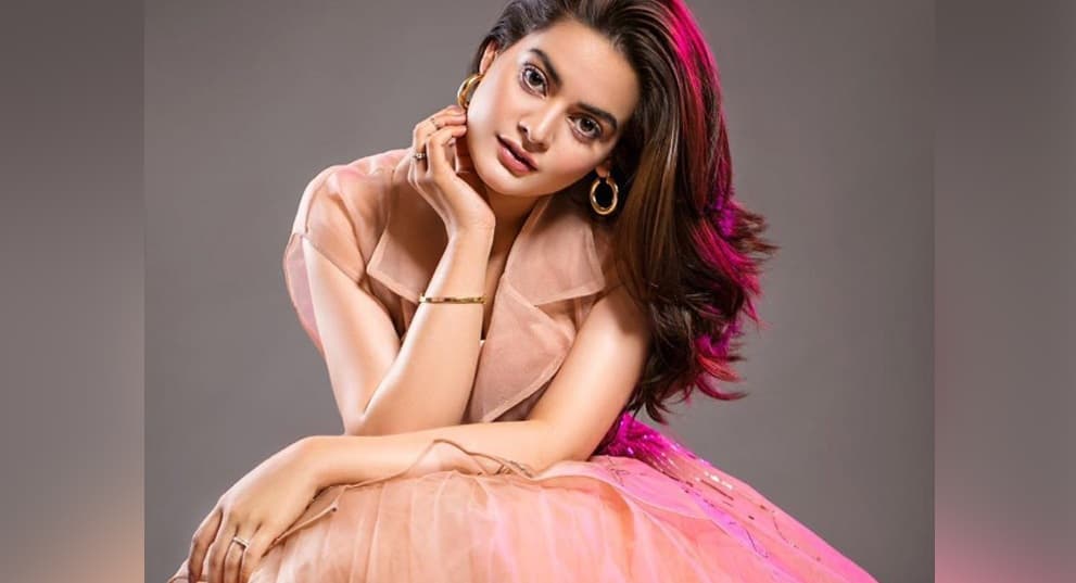Minal Khan wants to bring versatility to her work with 'Jalan'