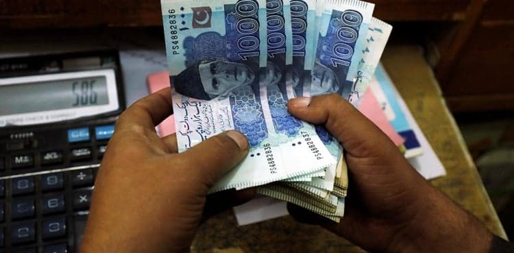 ADB forecasts Pakistan’s economy to grow 4pc in FY22