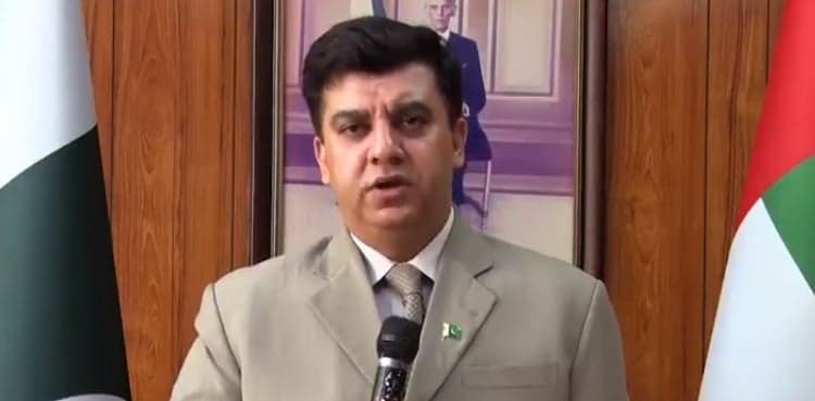 Pakistan's Consul General in Dubai asks people not to buy fake air tickets