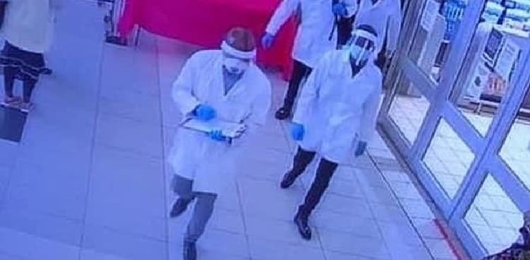Thieves masquerading as PPE wearing doctors steal $13000