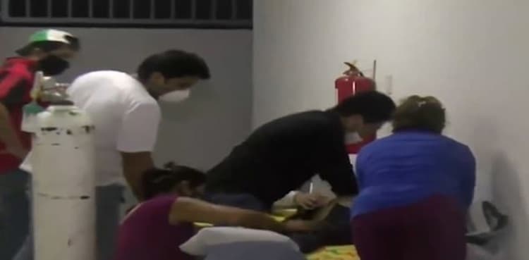 Bolivia TV broadcasts coronavirus patient dying