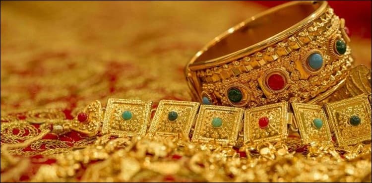 Gold witnessed whopping surge during 2020 in Pakistan  