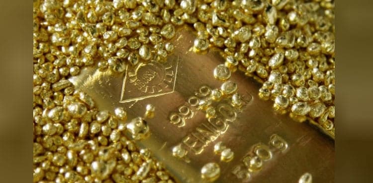 Gold rates rose by Rs26,000 per tola in a year