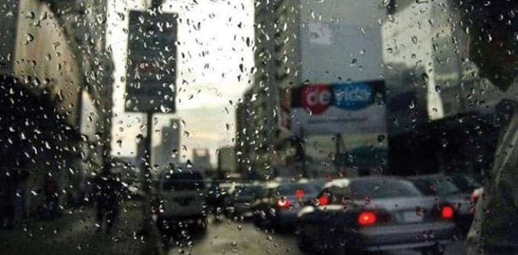 Parts of Karachi receive heavy to moderate rain