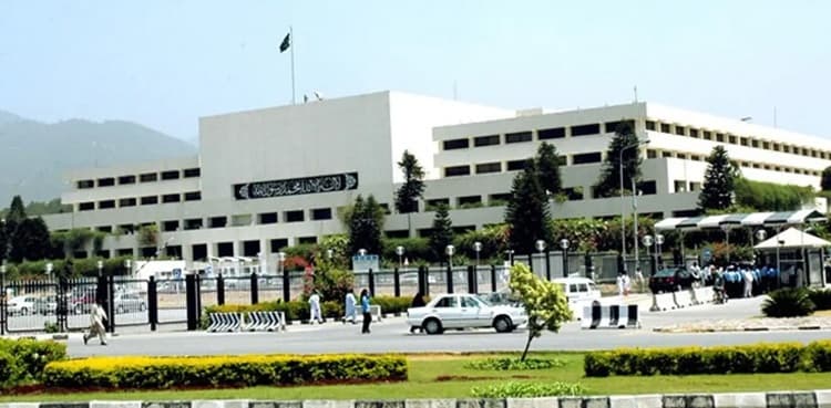 Parliamentary delegation embarks on three-day visit to Afghanistan
