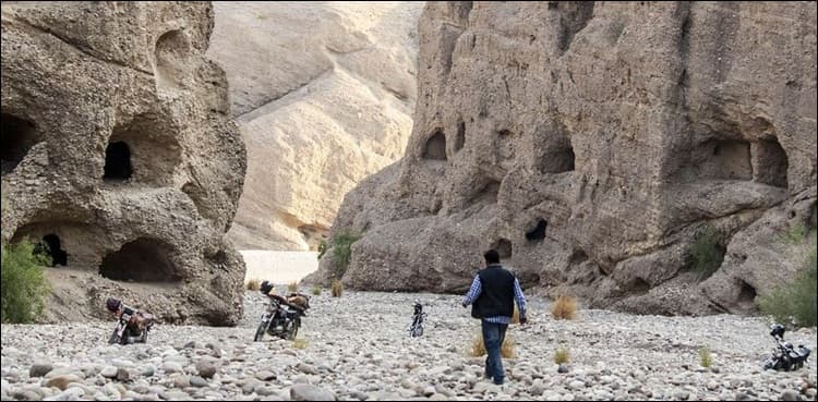 Balochistan feels first hints of changing weather with light cold wave