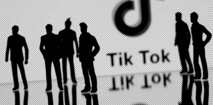TikTok prepares advertisers for possible US ban