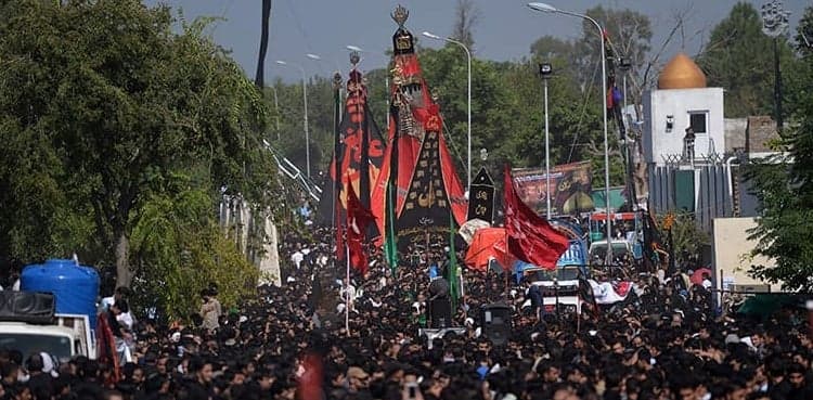Youm-e-Ashur being observed with due solemnity, reverence