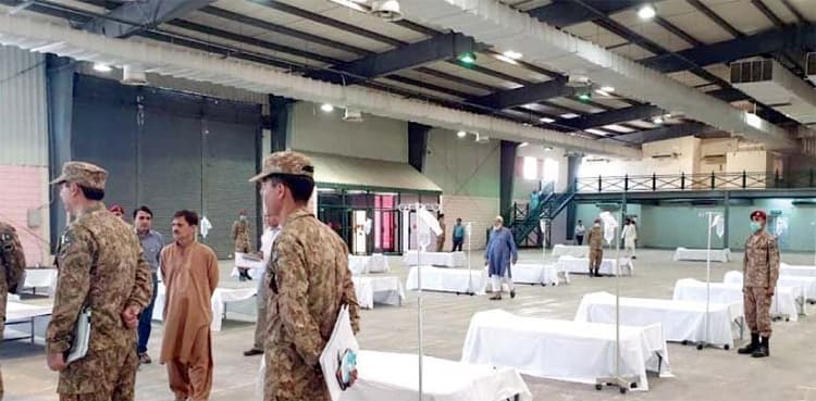Experts Group advises more tests at airports and quarantine centres