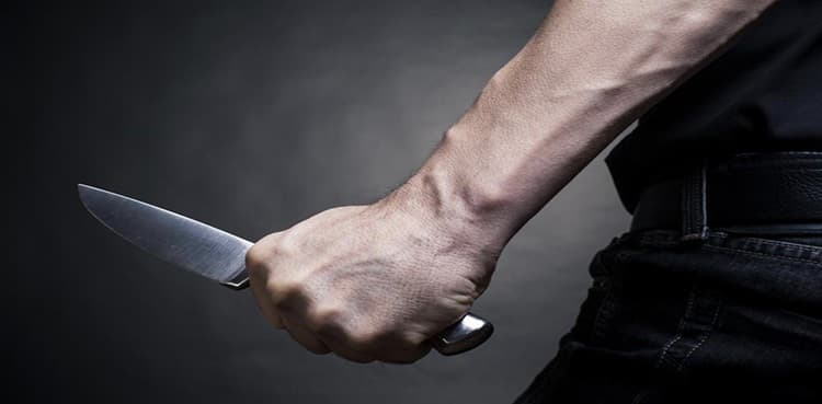 Man robs pizzeria, leaves behind his bag and all the information