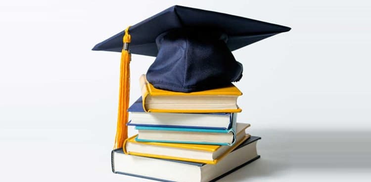 Punjab to bear educational expenses of Balochistan students by 2023
