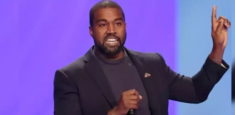 Kanye West gives up on 2020 White House bid, eyes 2024