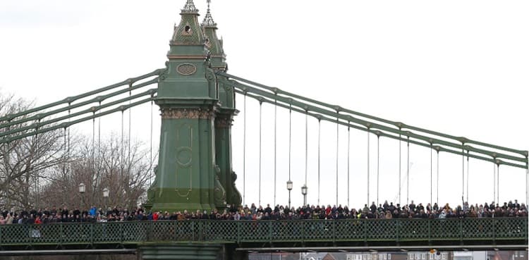 London bridge is falling down - so Boat Race relocates
