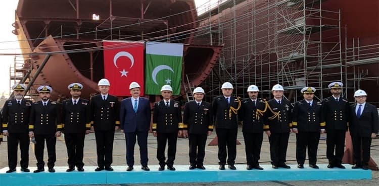 Naval chief visits Turkish Naval Shipyards