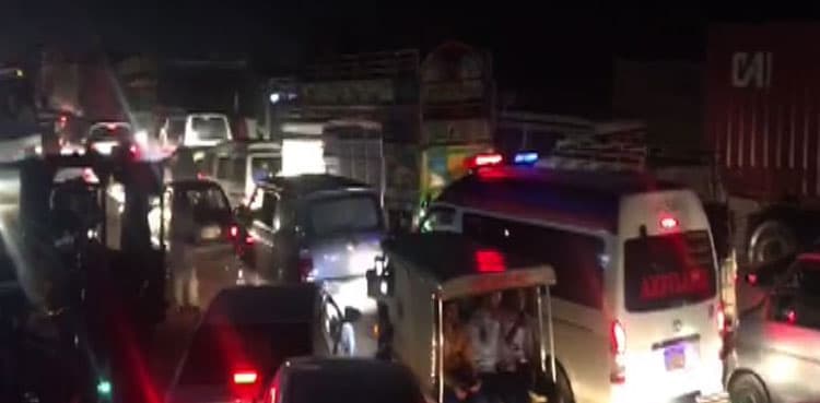 Ambulances stuck in traffic Jam caused by PDM’s Lahore rally