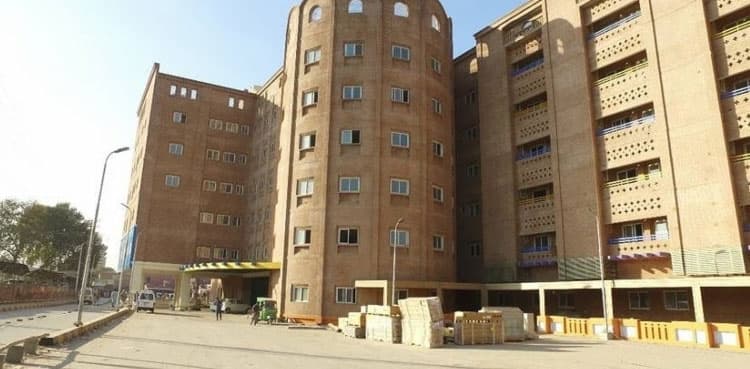 Six Covid-19 patients die due to oxygen shortage at Peshawar hospital