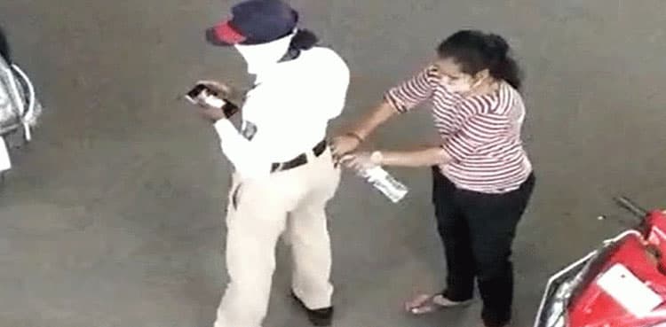 Video of policewoman taking bribe goes viral