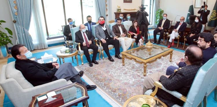 Founding team of Turkish drama serial Diriliş: Ertuğrul meets PM Imran