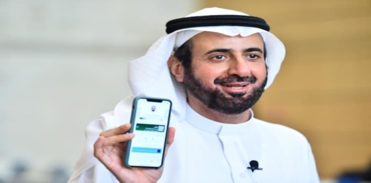 Minister to receive first Covid vaccine in KSA introduces Health Passport