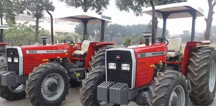 Court grants plea bargain of Sindh Tractor Scandal accused