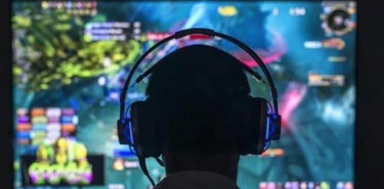Fawad wants games enthusiasts to get ready for 'new opportunities'