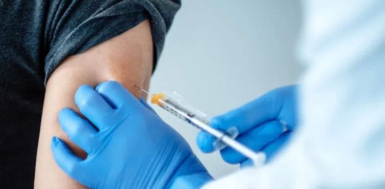 Nearly a million people vaccinated against COVID in Punjab