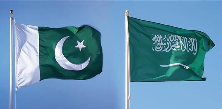 Pakistan strongly condemns drone attacks on Saudi airport