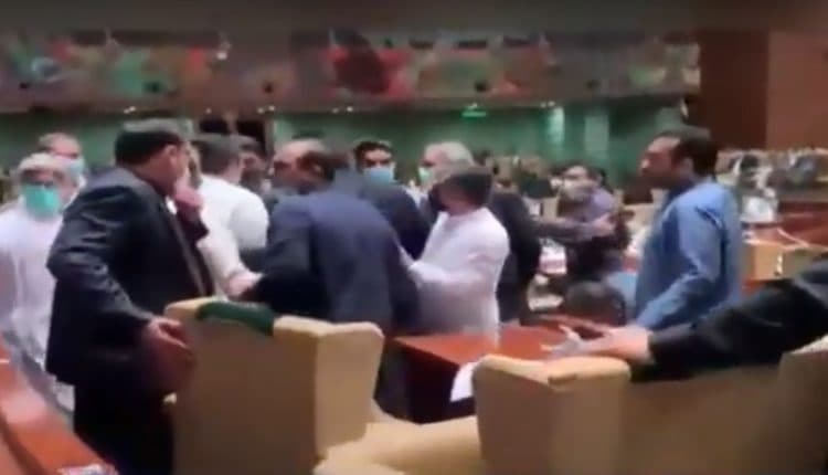 Chaos in Sindh Assembly as PTI, PPP members exchange barbs