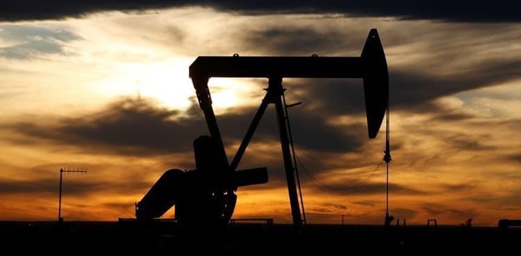 Oil extends losses on worry over possible supply increase from OPEC