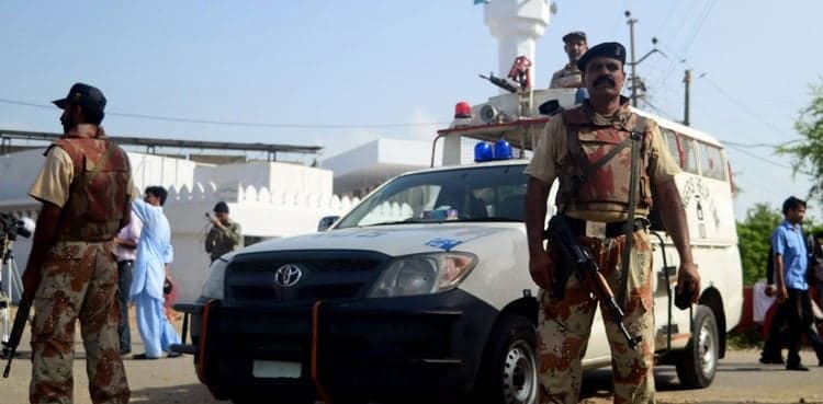 Three including Rangers personnel injured in Khairpur cracker attack