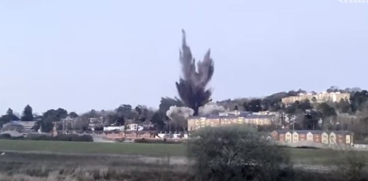 Unexploded 1,000-kg WWII bomb detonated near university
