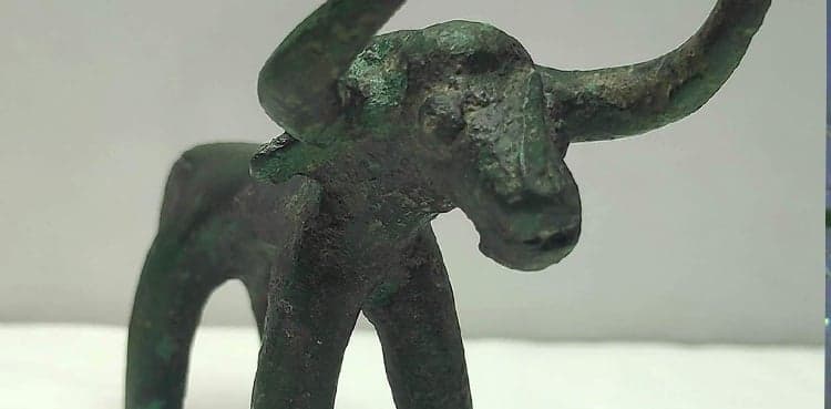 Archaeologists unearth bronze bull idol in ancient Olympia