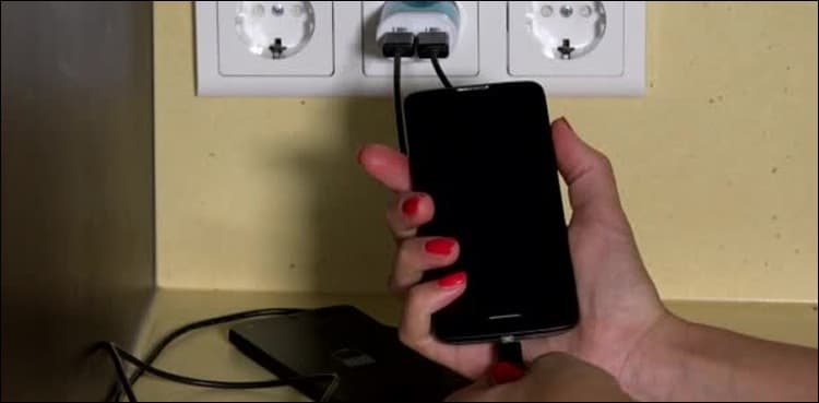 How mobile phone explosion led to teenage girl death in Gujranwala?
