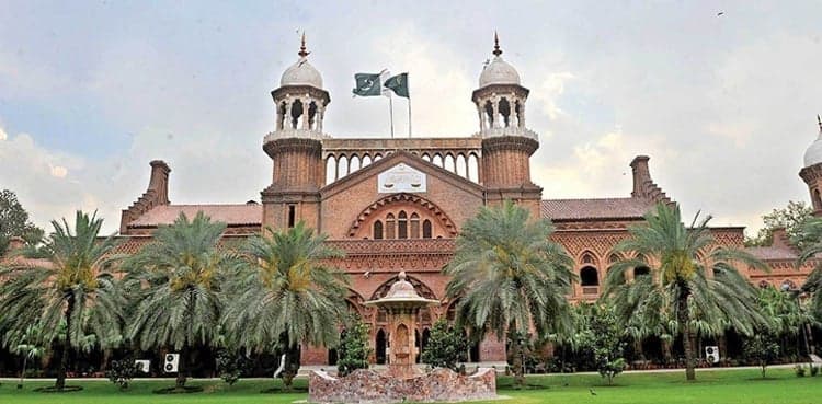 LHC questions changing schedule of schools' winter vacations