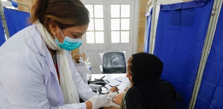 Pakistan to begin single-dose CanSino COVID-19 vaccination from Monday
