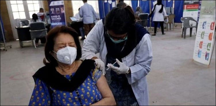 Pakistan opens walk-in vaccination for citizens aged between 60-64