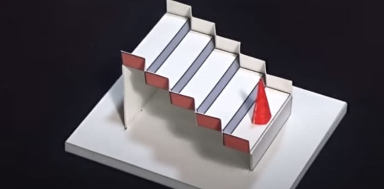 WATCH: This optical illusion will make you go 'up and down'