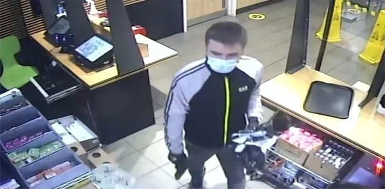 WATCH: Man enters fast food chain with fake gun, demands nuggets
