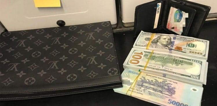 Wallet with $45,000 left behind on plane