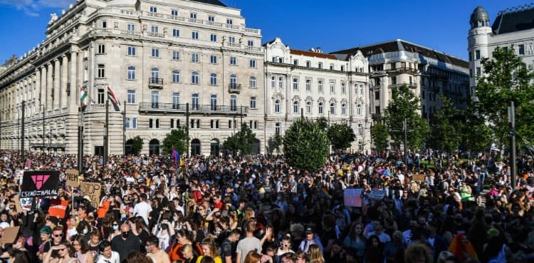 Harry Potter, ‘Friends’ may fall victim to Hungary’s new law