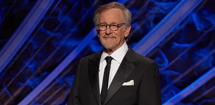 Steven Spielberg signs surprising film deal with Netflix