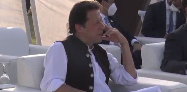 PM Imran Khan visits New Blue Area, inspects construction projects